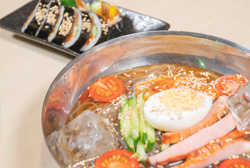 道後さや温泉ゆららのお食事処 韓国冷麺＆キンパ